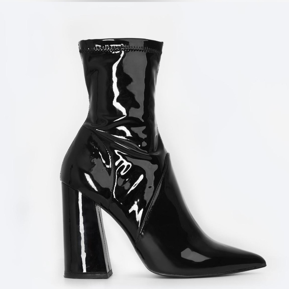 Steve Madden Patent Black Heeled Boots